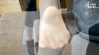 18 y/o seduction in boots and pantyhose, POV (foot worship, nylons, long toes, teen feet, sexy feet)