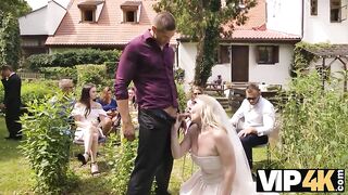 VIP4K. Runaway Groom from sexy bride Vera Jarw