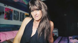 Stepmom Solo Roleplay Skype Session with Her Stepson Sexcam