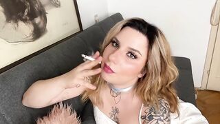 Smoking sex Tattoo girl