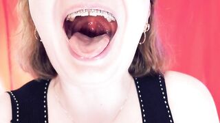 ASMR braces: giantess vore, eating jelly bears, chewing and swallowing, mouth fetish, Arya Grander