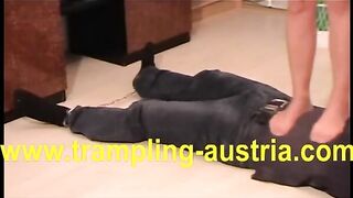 barby cheerleader trample