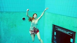 Marketa surprises you underwater being horny
